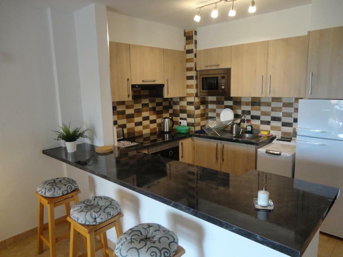 Sunny Summerland Los Cristianos, Ap With City And Ocean View Лос Кристианос Екстериор снимка