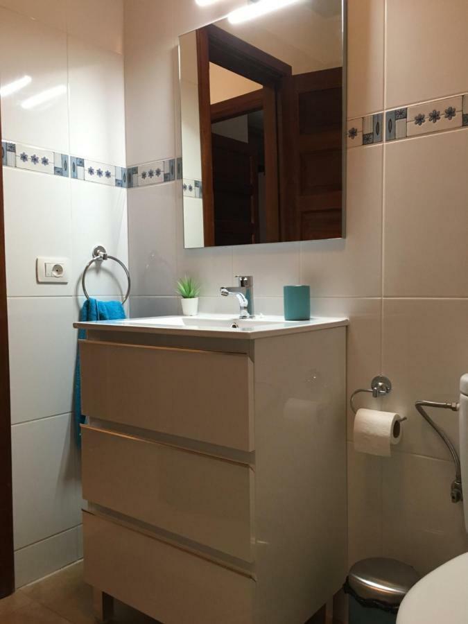 Sunny Summerland Los Cristianos, Ap With City And Ocean View Лос Кристианос Екстериор снимка